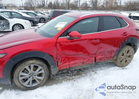 2022 Mazda Cx-30 Premium z USA, uszkodzony, nr VIN 3MVDMBDL8NM429007